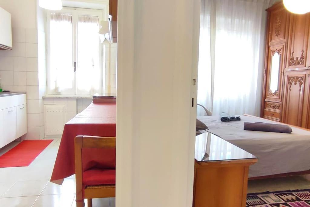 Happy Domus Roma - Giovagnoli Near Trastevere Apartman Kültér fotó