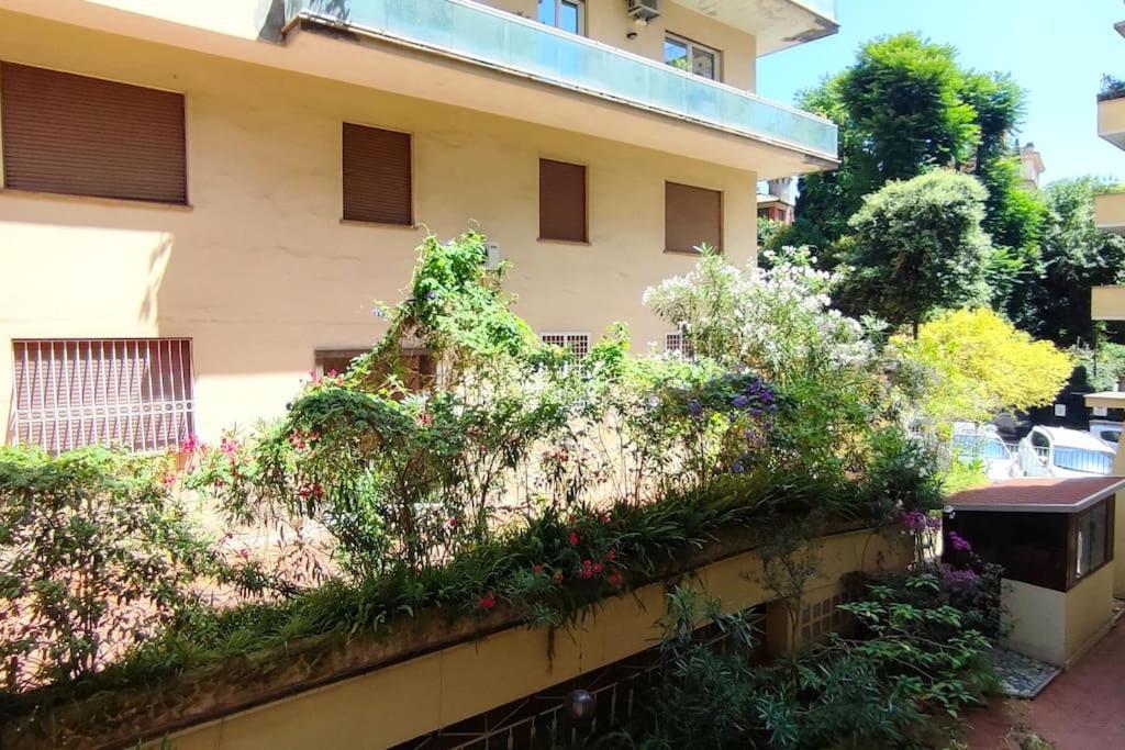 Happy Domus Roma - Giovagnoli Near Trastevere Apartman Kültér fotó